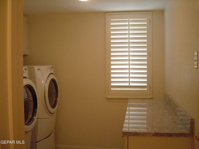 2068 CRYSTAL RIDGE Street, El Paso, TX 79938