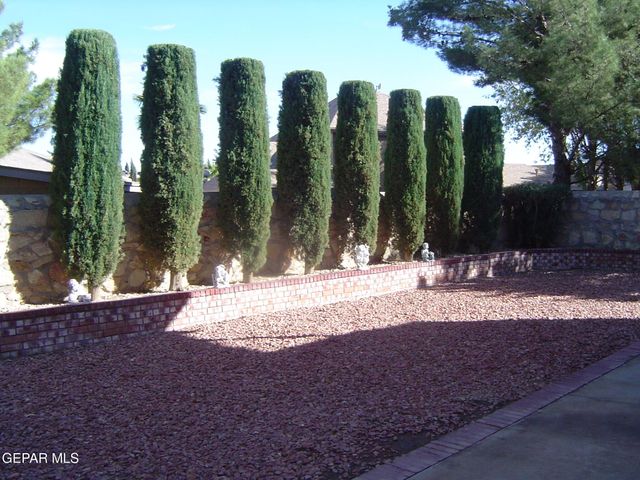 2068 CRYSTAL RIDGE Street, El Paso, TX 79938