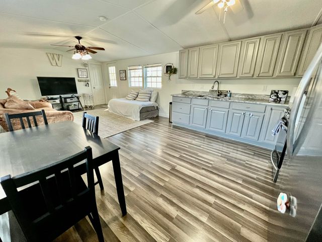 115 Rembrandt Circle, Defuniak Springs, FL 32433