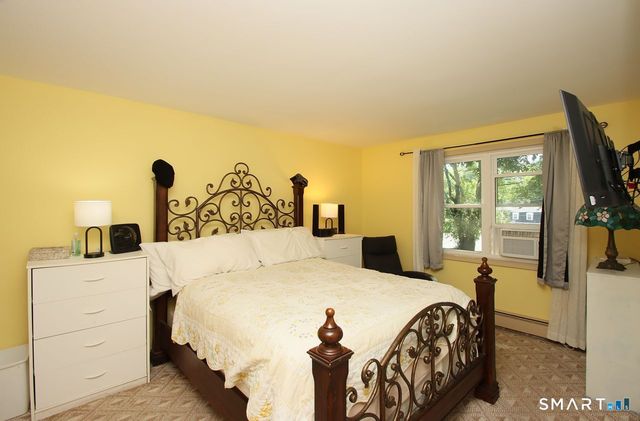 11 Lily Lane, Shelton, CT 06484