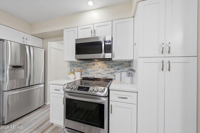 10 W NORTHERN Avenue 2, Phoenix, AZ 85021