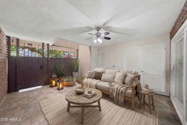 10 W NORTHERN Avenue 2, Phoenix, AZ 85021