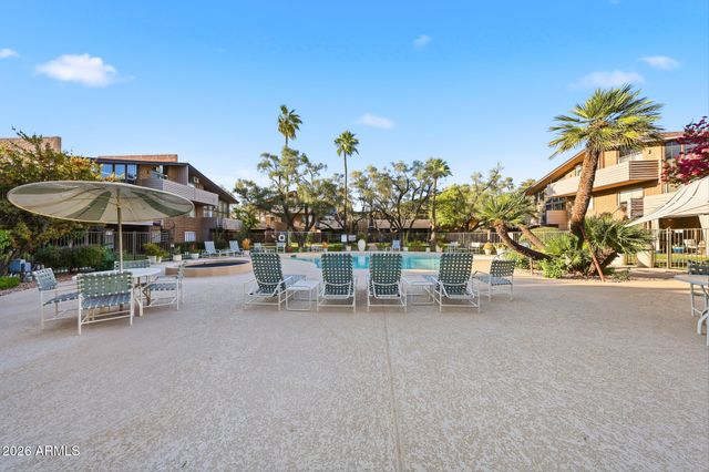 10 W NORTHERN Avenue 2, Phoenix, AZ 85021