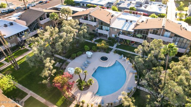 10 W NORTHERN Avenue 2, Phoenix, AZ 85021