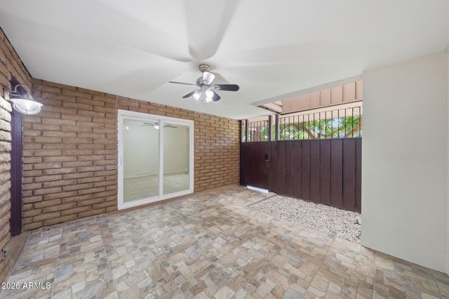 10 W NORTHERN Avenue 2, Phoenix, AZ 85021