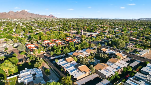 10 W NORTHERN Avenue 2, Phoenix, AZ 85021