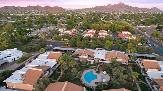 10 W NORTHERN Avenue 2, Phoenix, AZ 85021