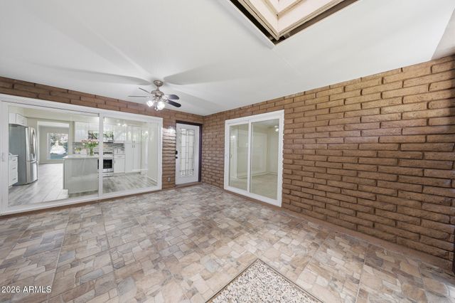 10 W NORTHERN Avenue 2, Phoenix, AZ 85021