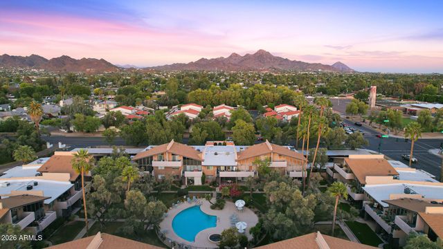 10 W NORTHERN Avenue 2, Phoenix, AZ 85021