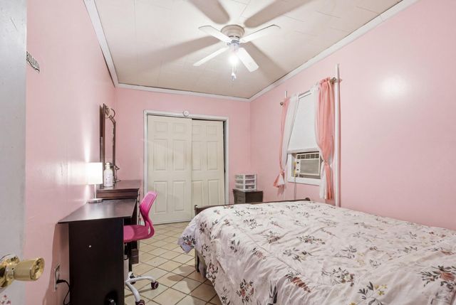 1330 CHURCH ST, Reading, PA 19601
