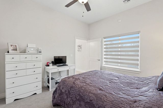 1716 N Forestview Ct, Wichita, KS 67235