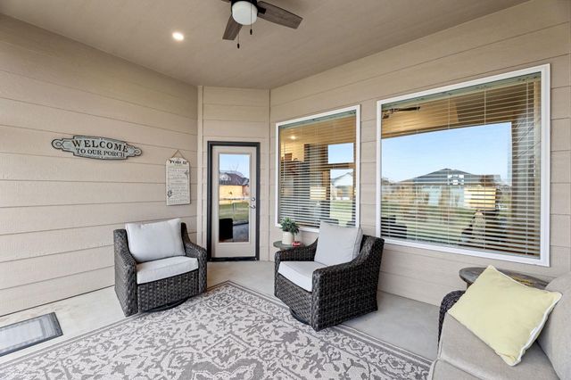 1716 N Forestview Ct, Wichita, KS 67235