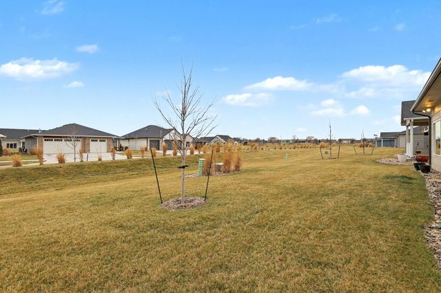 1716 N Forestview Ct, Wichita, KS 67235