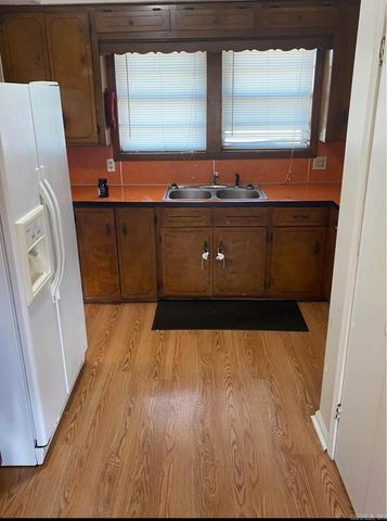 208 NE Front, Walnut Ridge, AR 72467