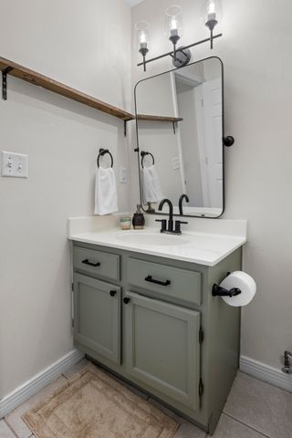 101 SW Cowrie Avenue, Fort Walton Beach, FL 32548