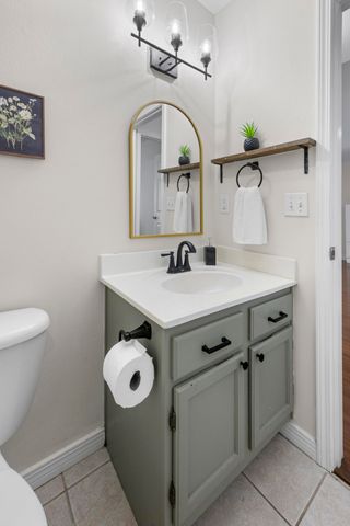 101 SW Cowrie Avenue, Fort Walton Beach, FL 32548