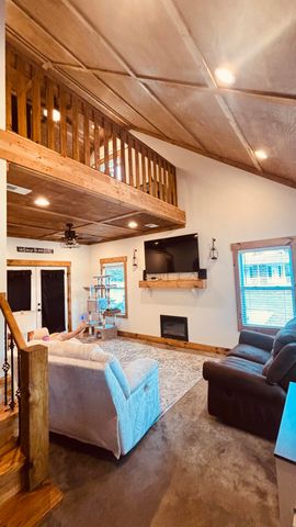 1702 Camp Shelor Road, Manning, SC 29102