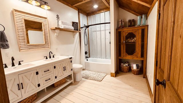 1702 Camp Shelor Road, Manning, SC 29102