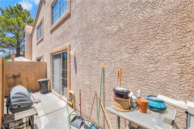9695 Blue Calico Drive, Las Vegas, NV 89123