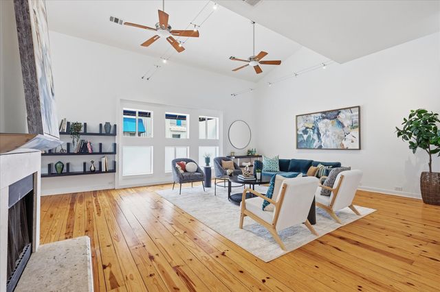 4214 Swiss Avenue A, Dallas, TX 75204