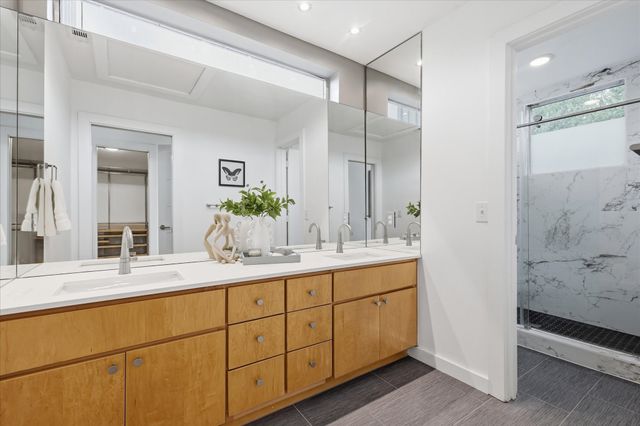 4214 Swiss Avenue A, Dallas, TX 75204