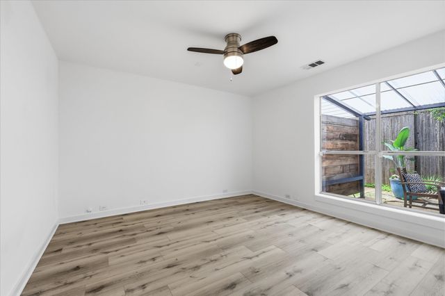 4214 Swiss Avenue A, Dallas, TX 75204