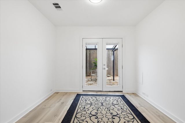 4214 Swiss Avenue A, Dallas, TX 75204