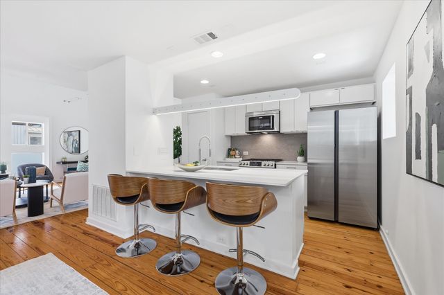 4214 Swiss Avenue A, Dallas, TX 75204