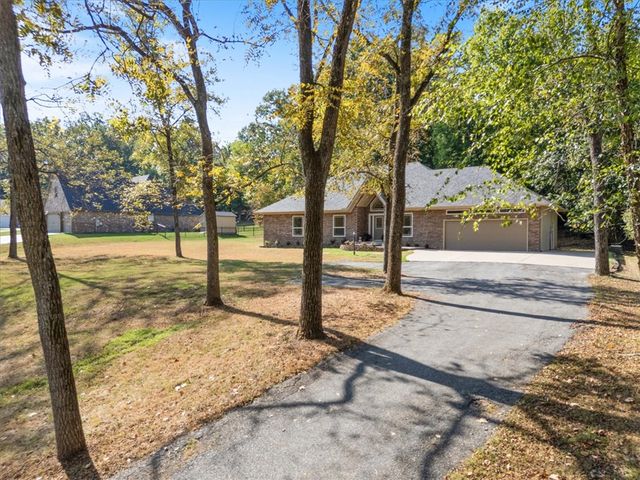 3630 Dixieland Road, Little Flock, AR 72756