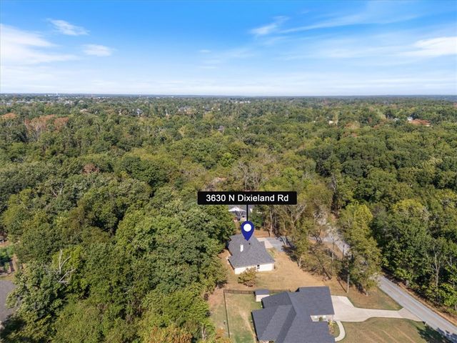 3630 Dixieland Road, Little Flock, AR 72756