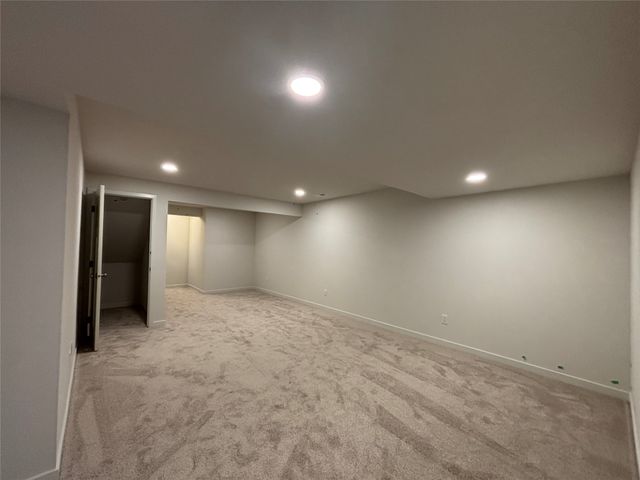 1841 Gordon Court, Norwalk, IA 50211