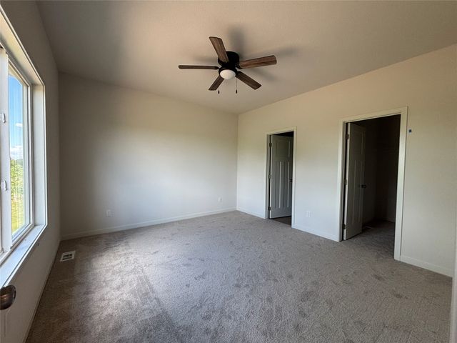 1841 Gordon Court, Norwalk, IA 50211