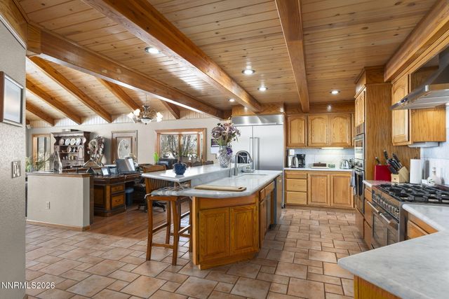 2801 Tamara Court, Minden, NV 89423