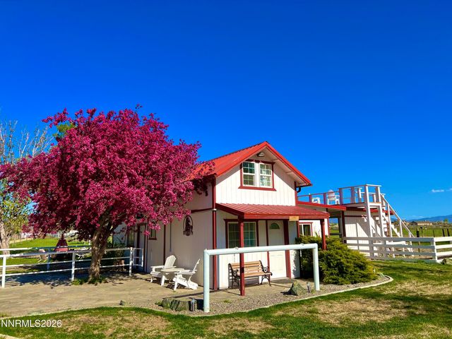 2801 Tamara Court, Minden, NV 89423