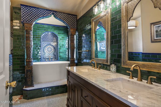 2801 Tamara Court, Minden, NV 89423