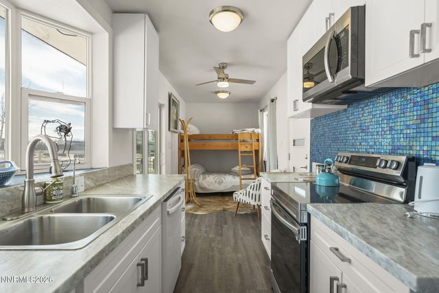 2801 Tamara Court, Minden, NV 89423