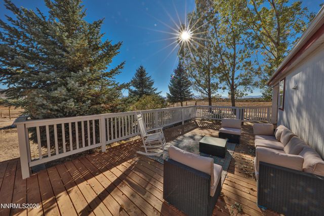 2801 Tamara Court, Minden, NV 89423