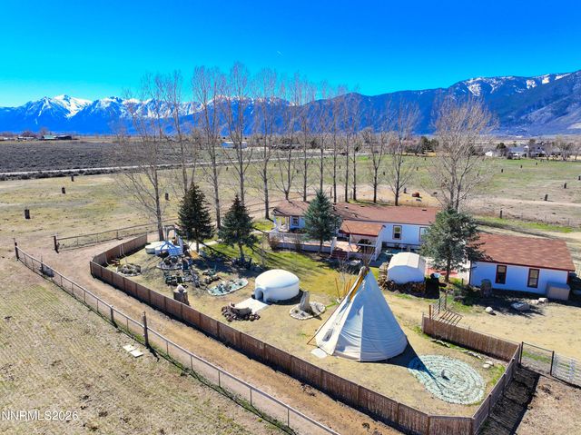 2801 Tamara Court, Minden, NV 89423