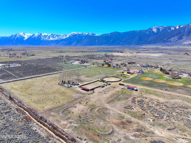 2801 Tamara Court, Minden, NV 89423