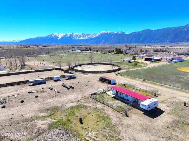 2801 Tamara Court, Minden, NV 89423