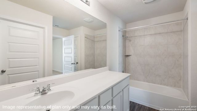 4820 Coral Bluffs, San Antonio, TX 78253