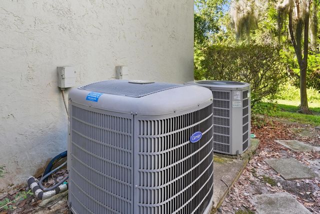 32 Navarra Ct, St Augustine, FL 32086