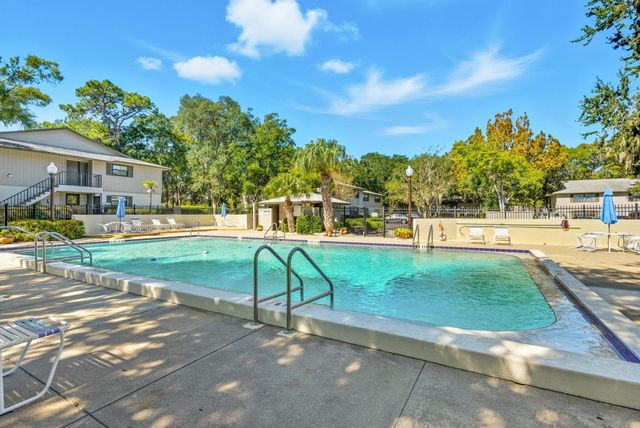 32 Navarra Ct, St Augustine, FL 32086