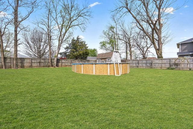 311 S Curtis Avenue, Pea Ridge, AR 72751