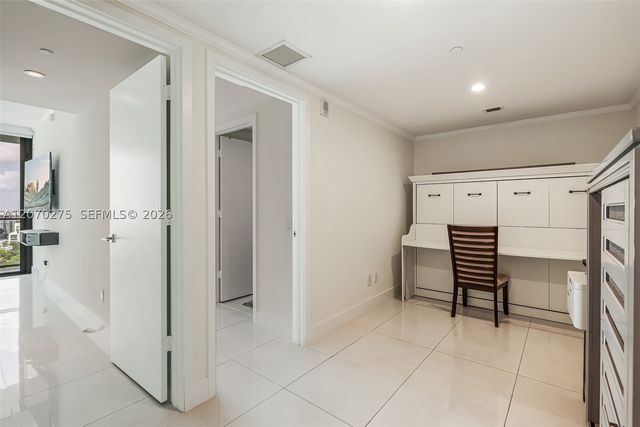 3131 NE 7th Ave 2003, Miami, FL 33137