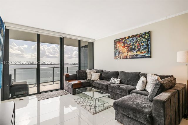 3131 NE 7th Ave 2003, Miami, FL 33137