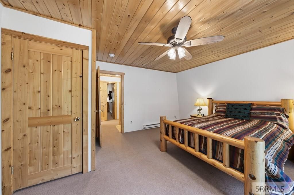 Image 15 of property listing at 4175 Juniper Drive, Island Park, ID 83429