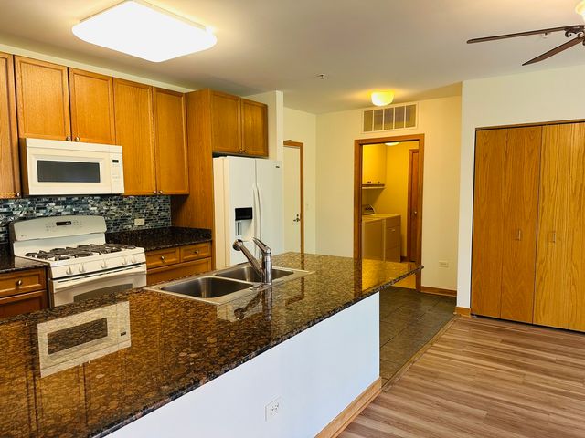 7753 Van Buren Street 212, Forest Park, IL 60130