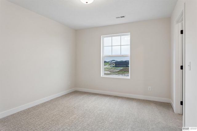20808 Kansas Avenue, Elkhorn, NE 68022
