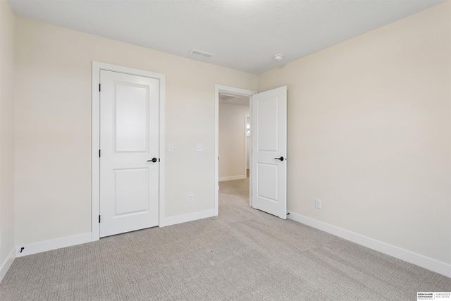 20808 Kansas Avenue, Elkhorn, NE 68022